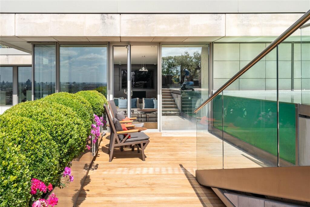 5 bedroom penthouse for sale in The Knightsbridge Apartments, 199 Knightsbridge, London, SW7